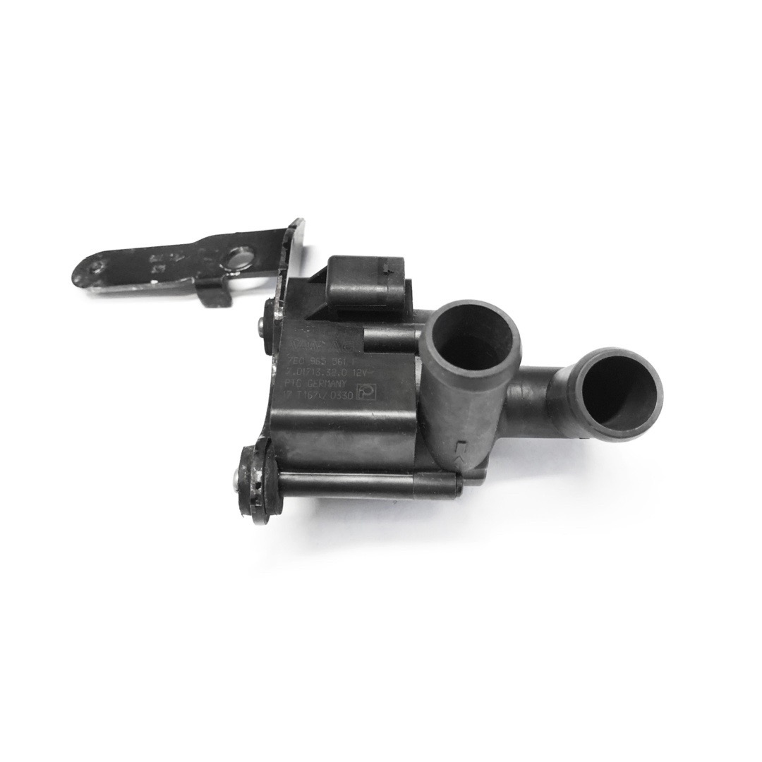 Čerpadlo/Motorek MERCEDES E-CLASS kupé (C207) E 350 CDI (207.323) 2011-06, 195/265 2987cm3