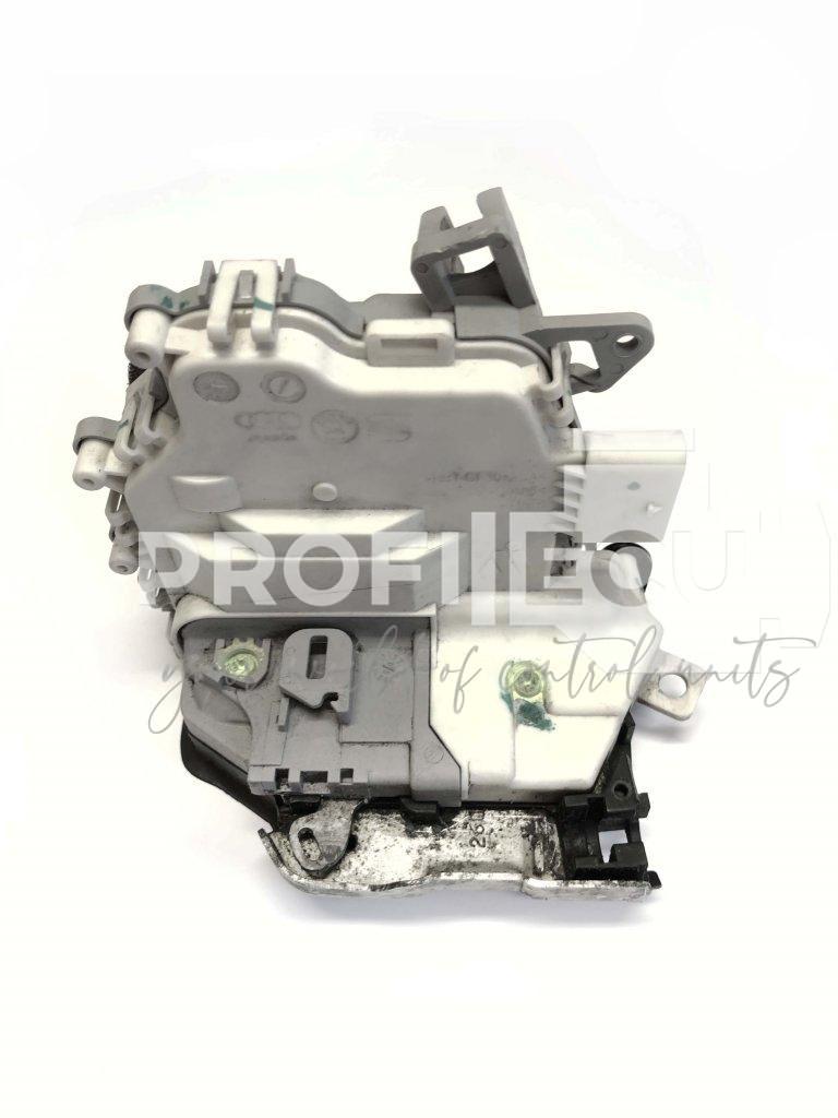 4G0839015E 4G0839015 E Zámek AUDI Q7 A6