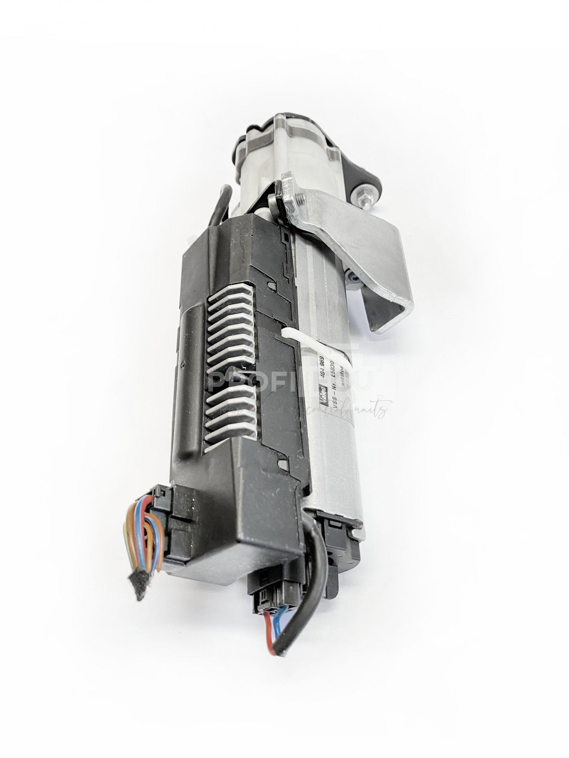 4L0827851C 4L0827851 C 4L0910945 Motorek zvedání dveří kufru AUDI Q7 4L0827851C 4L0827851 C 4L0910945 Motorek zvedání dveří kufru AUDI Q7