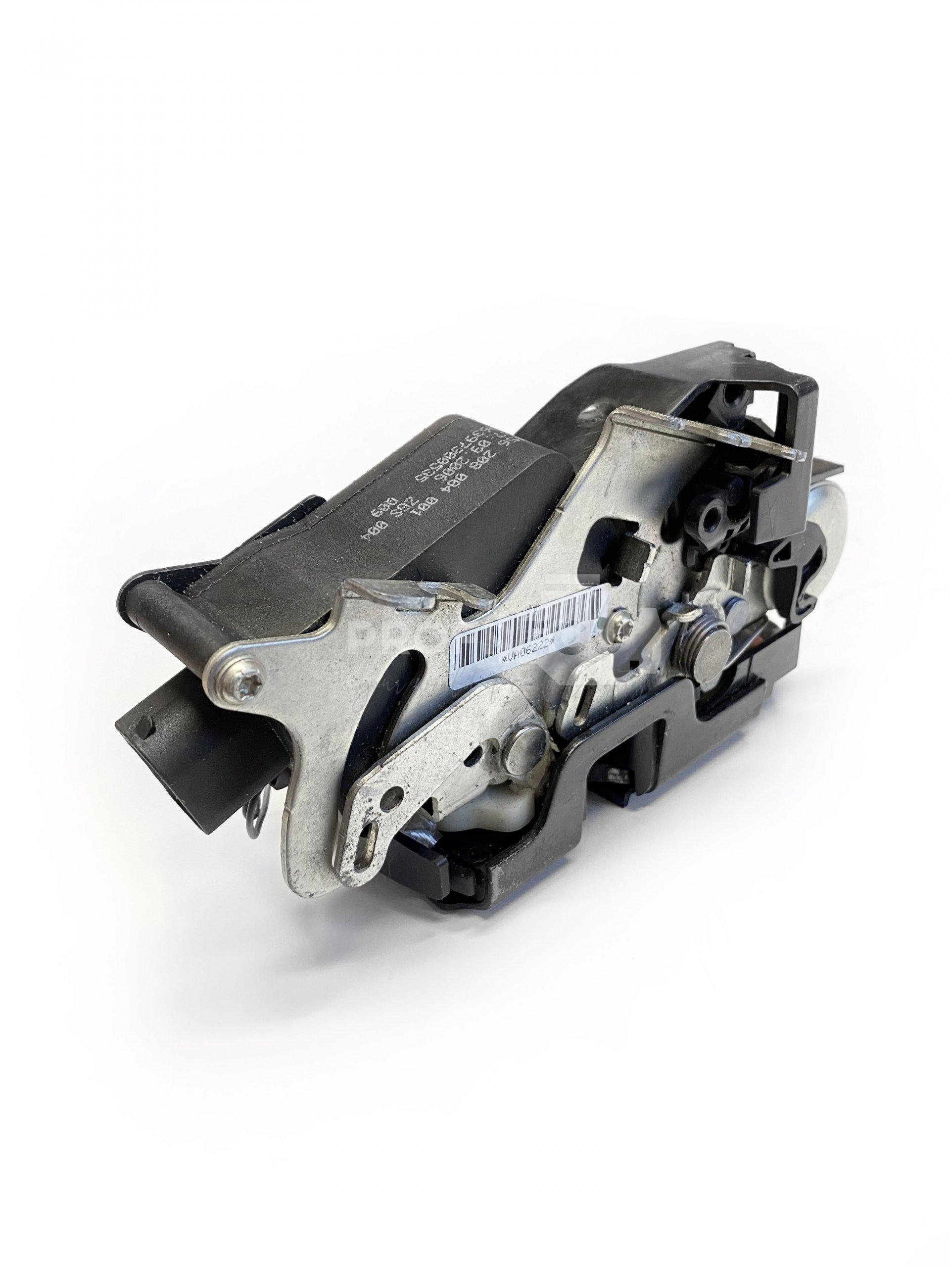A6397300935 456208004002 Zámek MERCEDES VITO A6397300935 456208004002 Zámek MERCEDES VITO