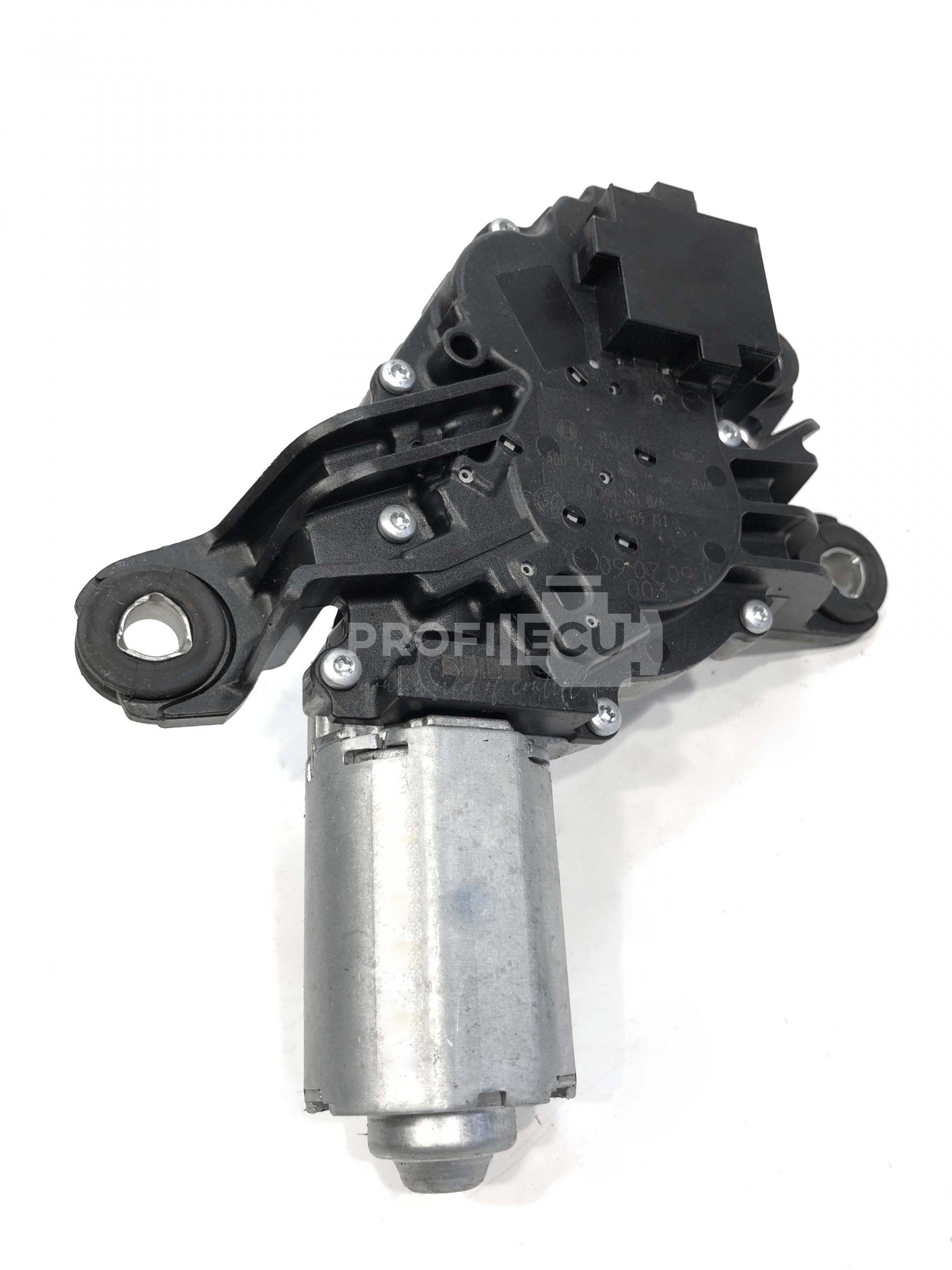 0390201826 5K6955711A Motorek stěračů VW 0390201826 5K6955711A Motorek stěračů VW