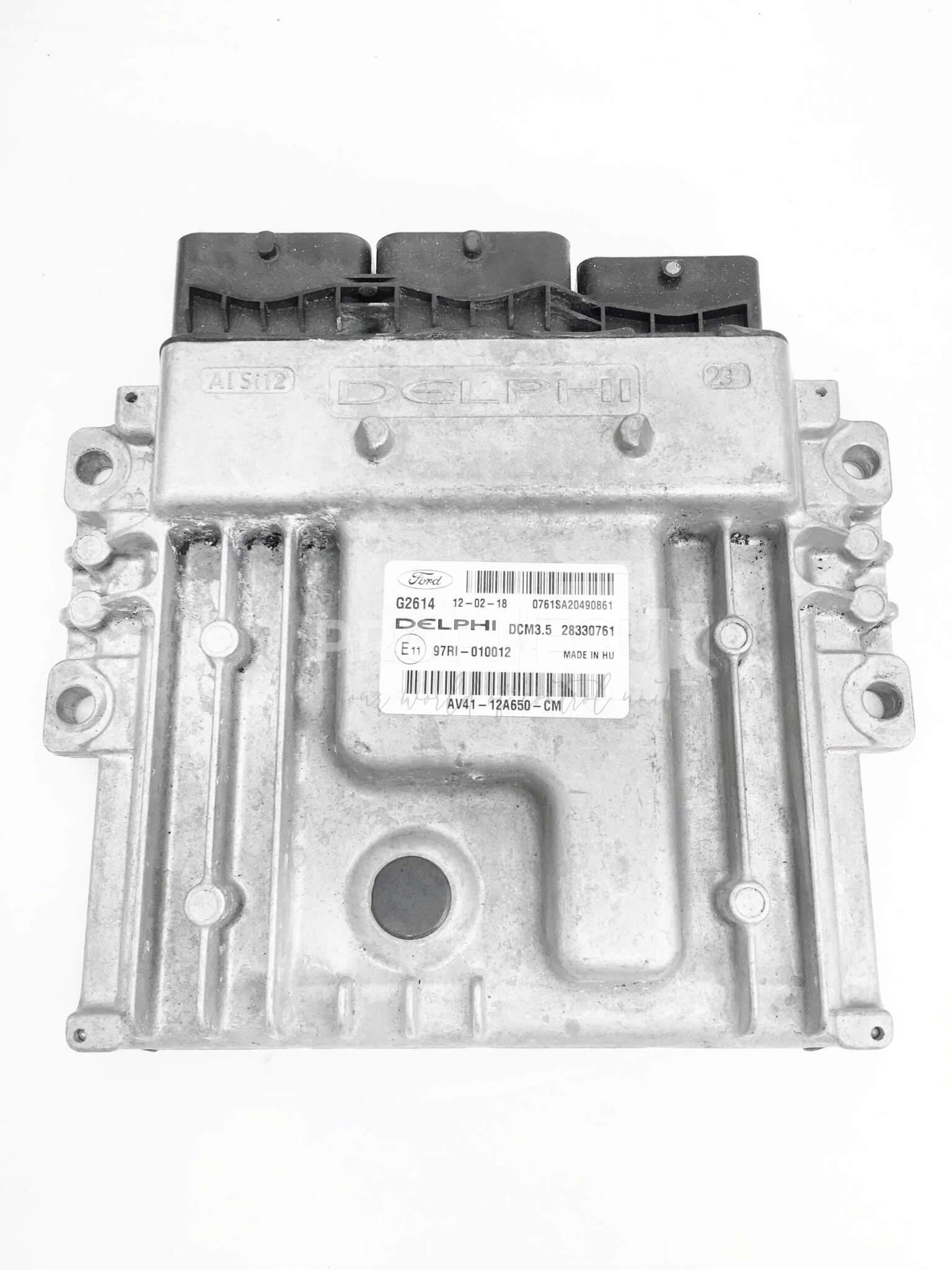 AV41-12A650-CM 28330761 ECU Řídící jednotka motoru FORD KUGA 2.0