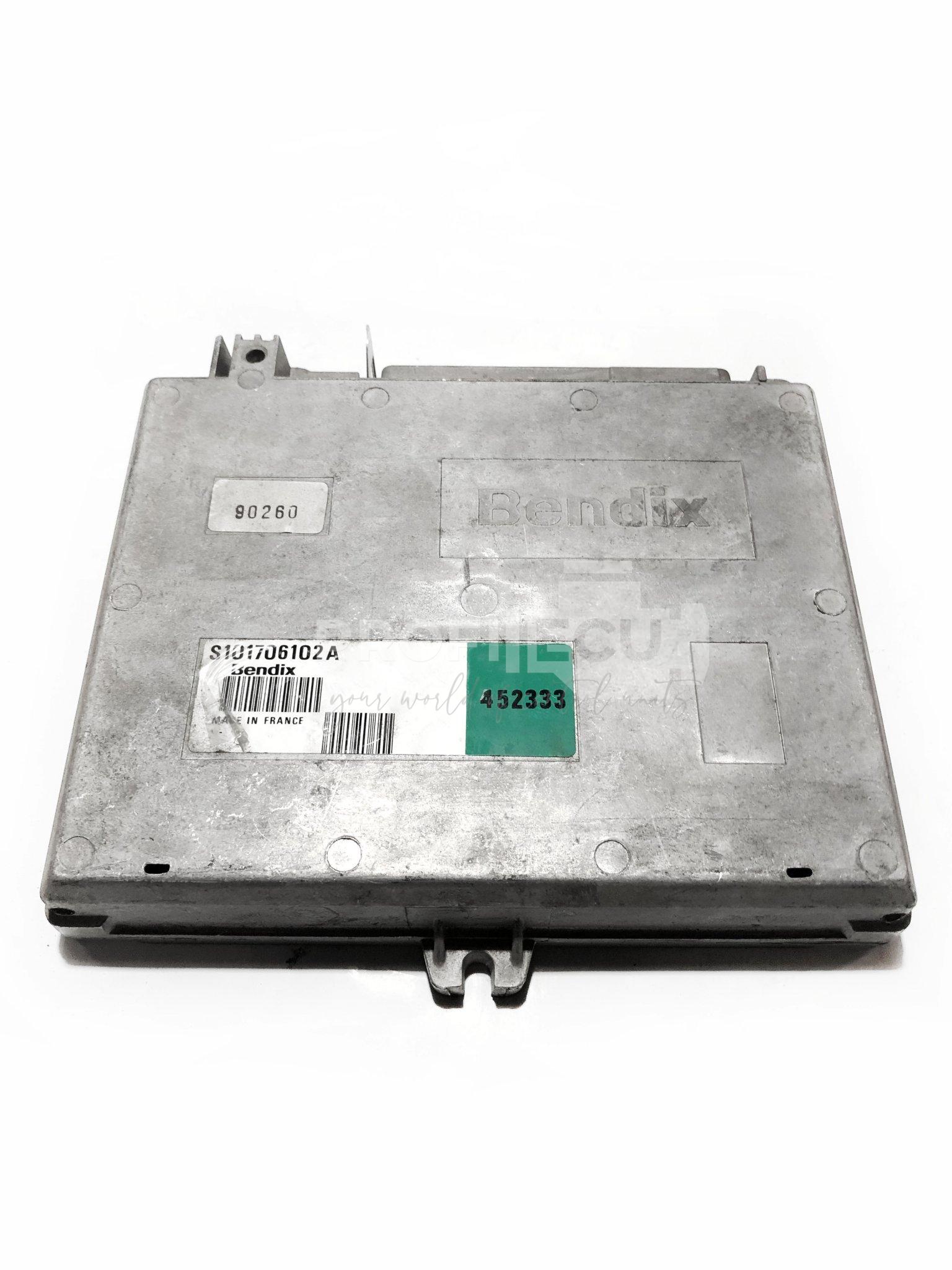 S101706102A 452333 ECU Řídící jednotka motoru VOLVO 440