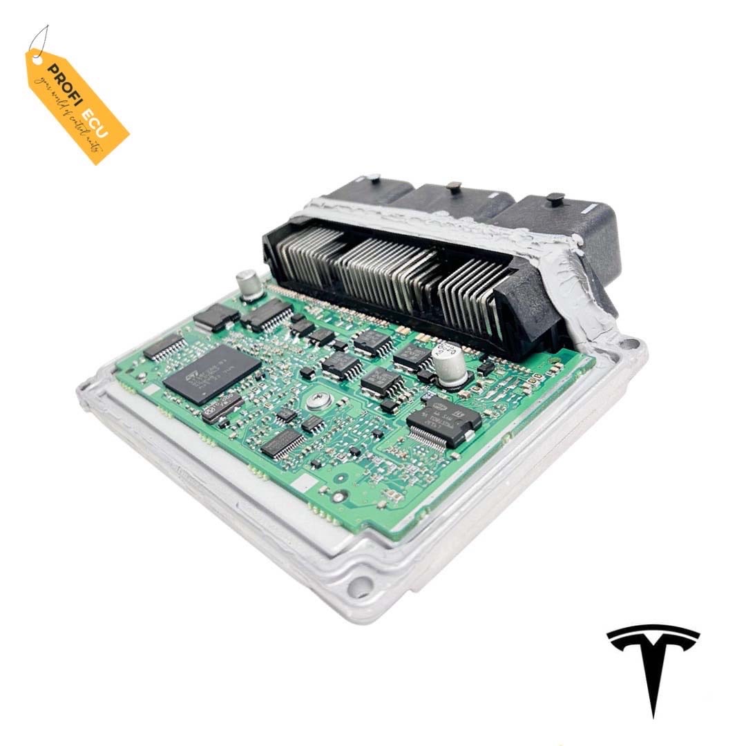 Oprava řídící jednotky TESLA MODEL 3