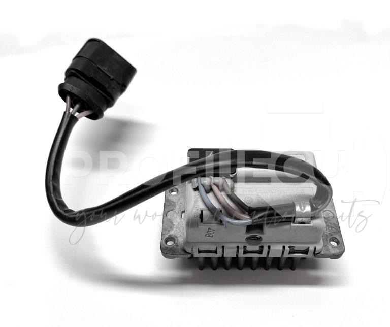 3D0907521A Regulátor ventilátoru topení Hella, VW Phaeton