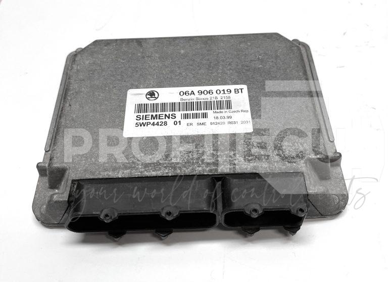 06A906019BT Řídicí jednotka motoru Siemens Simos 2.1B, Škoda Octavia I 1.6 AEH